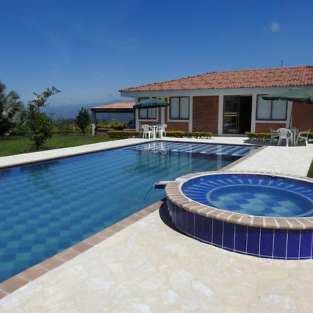 Hostal La Sultana Santa Rosa De Cabal Kültér fotó