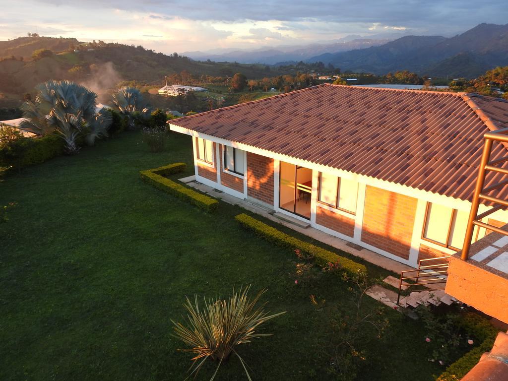 Hostal La Sultana Santa Rosa De Cabal Kültér fotó