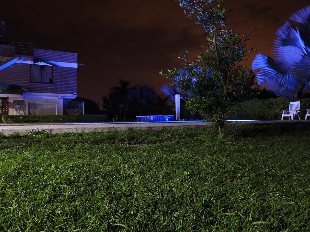 Hostal La Sultana Santa Rosa De Cabal Kültér fotó