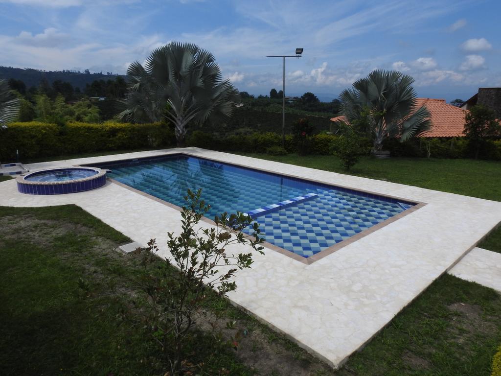 Hostal La Sultana Santa Rosa De Cabal Kültér fotó