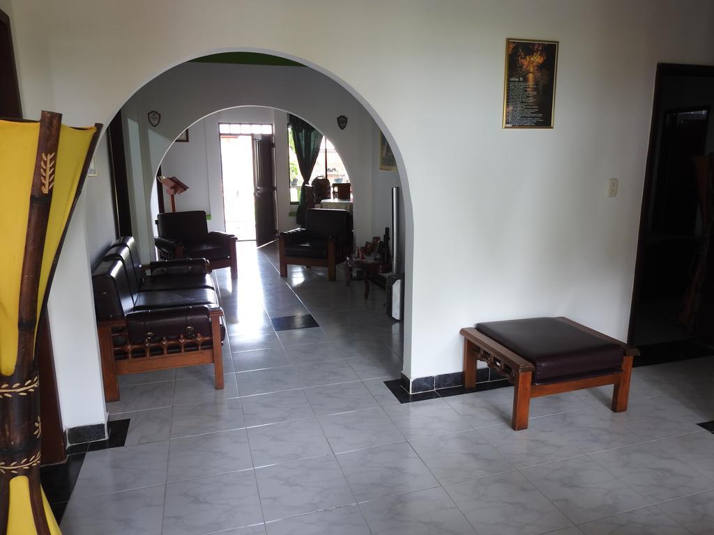 Hostal La Sultana Santa Rosa De Cabal Kültér fotó