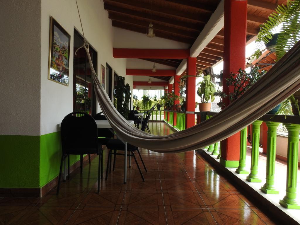 Hostal La Sultana Santa Rosa De Cabal Kültér fotó